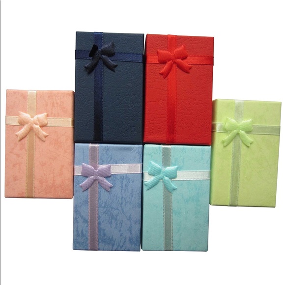 Double Layer Heart Necklace - Picture 6 of 6